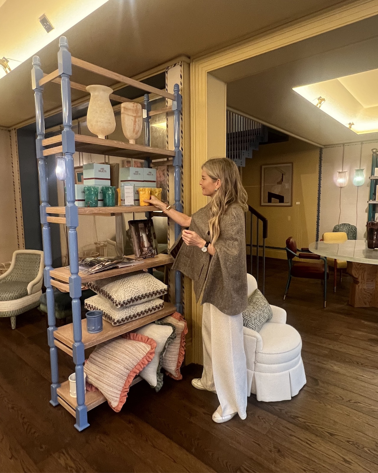 samsara-pimlico-road-and-objects-2